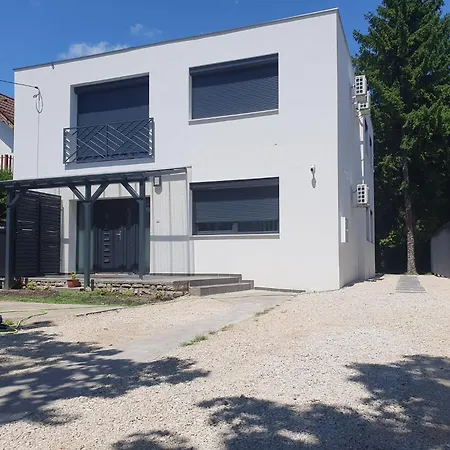 شقة Emerald Grove *