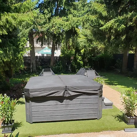 شقة Emerald Grove