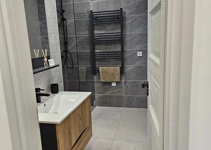 דירה Emerald Grove שיופוק