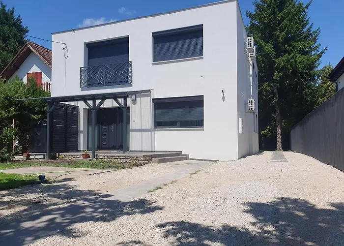 דירה Emerald Grove *