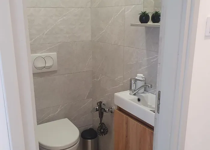 Emerald Grove דירה